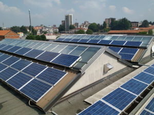 pulizia fotovoltaico magazzino